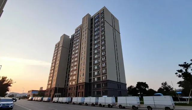 服装加工在行业定制中的维护难点与应对策略